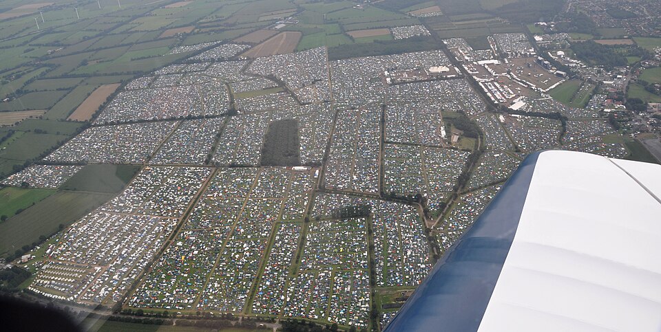 File:WOA 2011 aerial 16 edit01.jpg