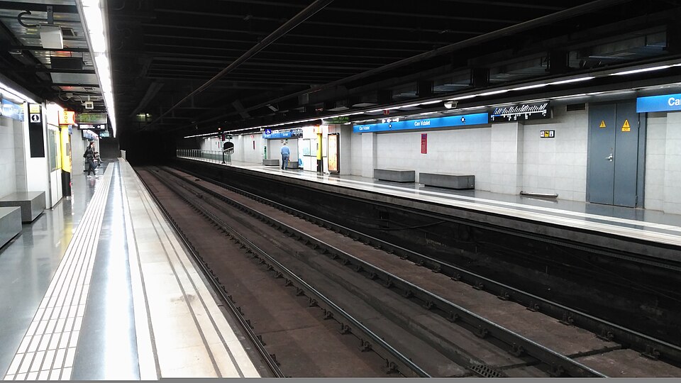 File:Can Vidalet L5 2 180504.jpg