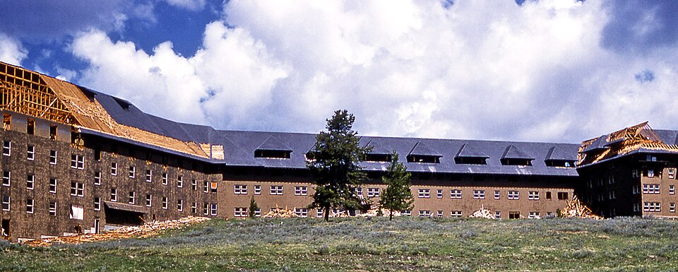 File:Canyon Hotel demolition NPS.jpg