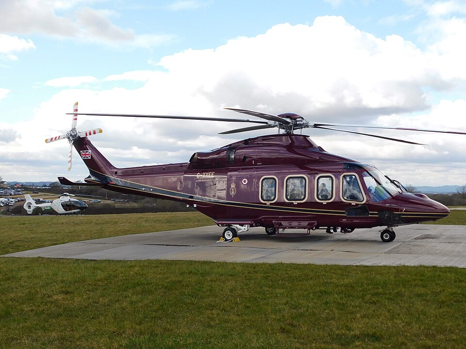 File:G-XXEE Leonardo AW139 Helicopter.jpg