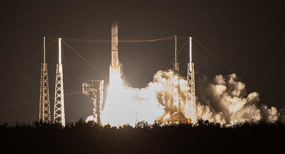 File:Peregrine launch (cropped).jpg