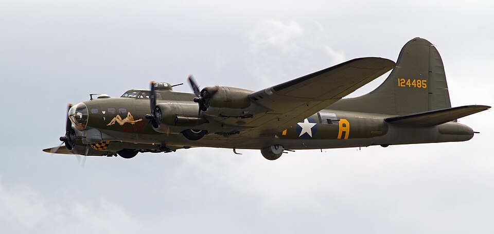 File:B-17 Sally B (5921839763).jpg