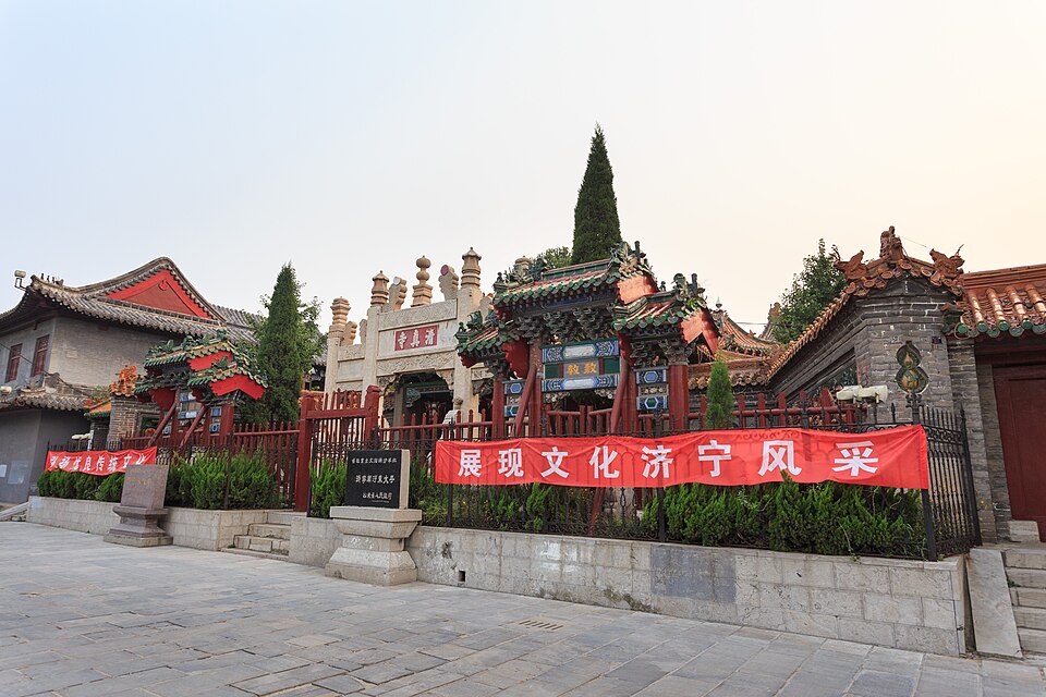 File:Jining Dongdasi 2015.08.13 18-13-57.jpg