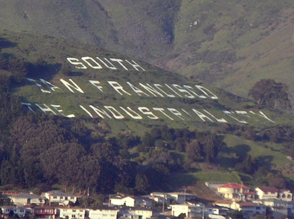 File:SSF Hillside Sign 2.JPG