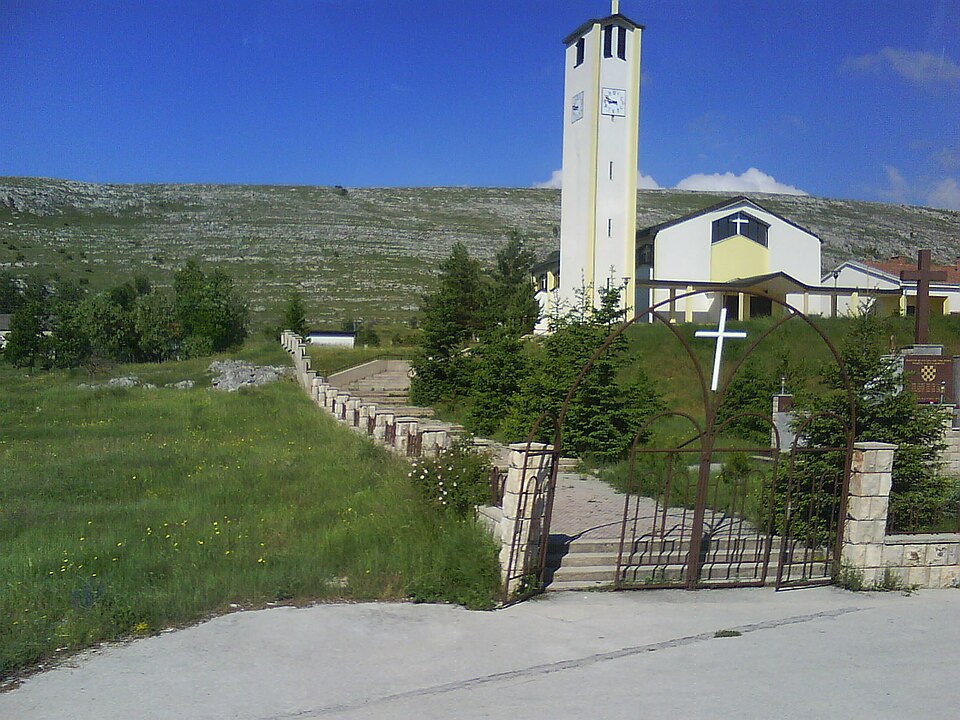 File:Bukovica (Tomislavgrad).JPG