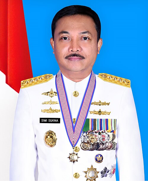 File:Laksamana TNI Siwi Sukma Adji.jpg