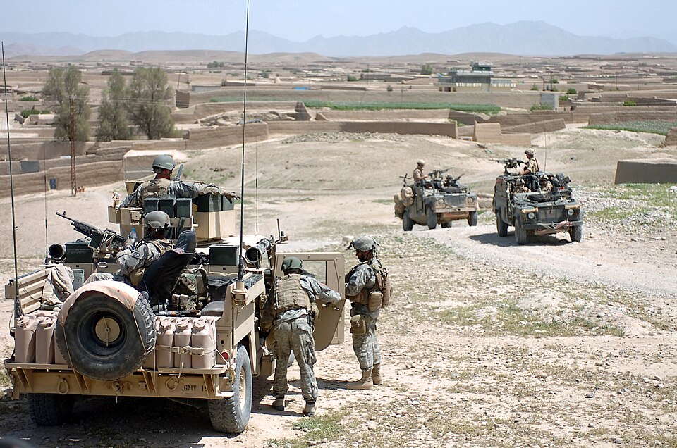 File:US-UK-Sangin2007.jpg