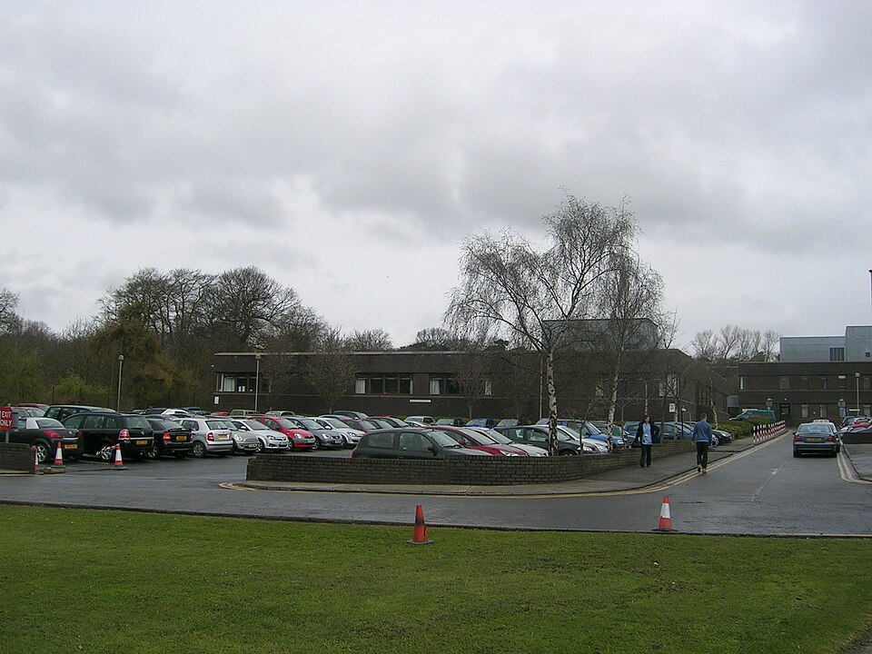 File:Whyteman's Brae hospital.JPG