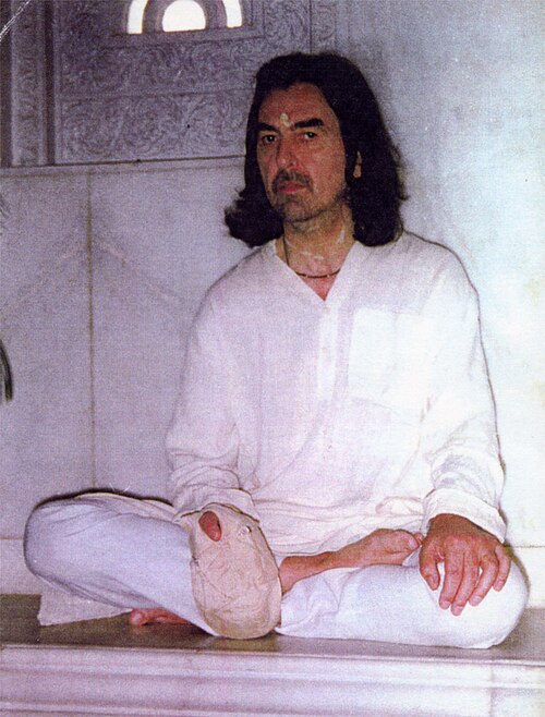 File:George Harrison Chanting Hare Krishna.jpg