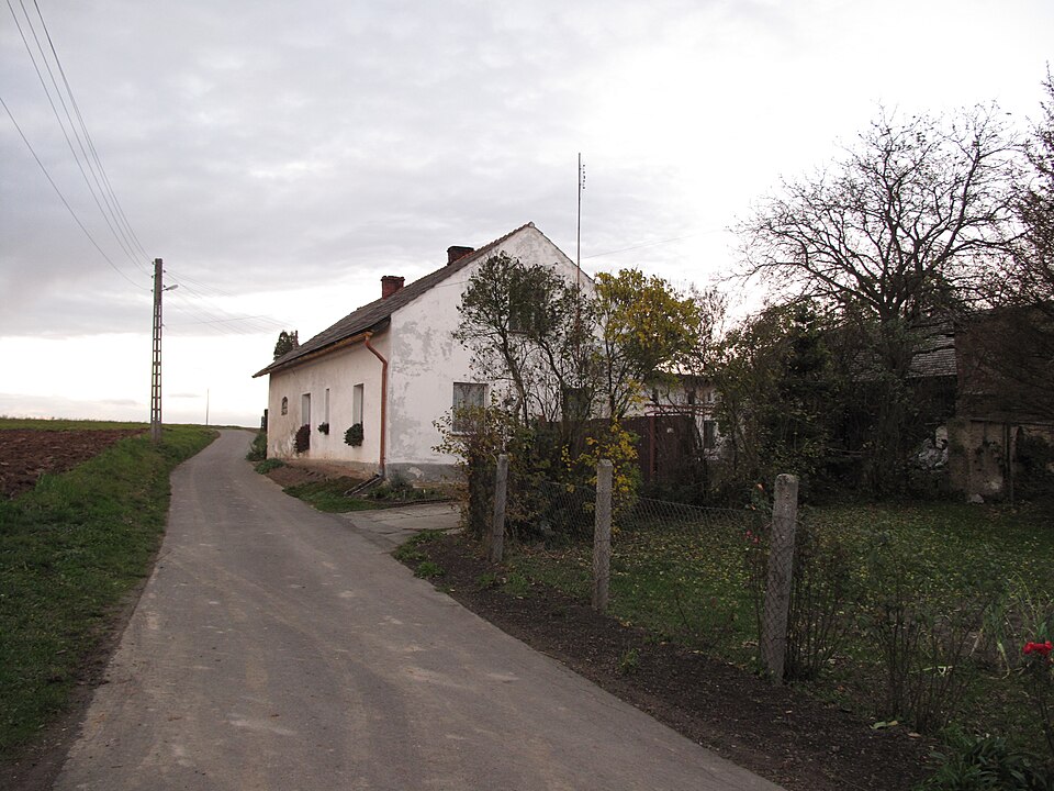 File:Sławienko (województwo śląskie), dům.jpg