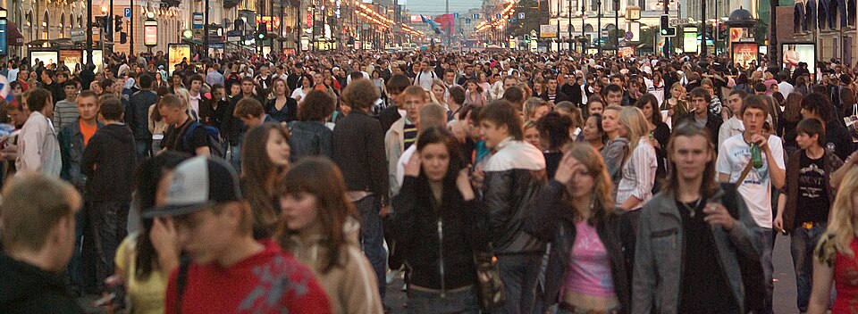 File:Алые паруса 2008 (002).jpg