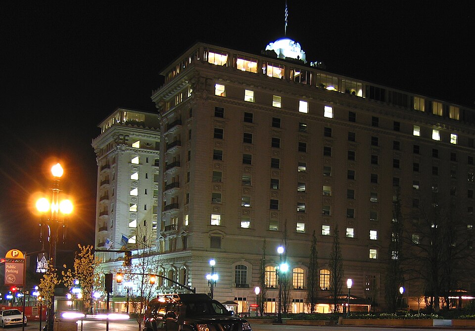 File:Joseph smith memorial building slc.jpg