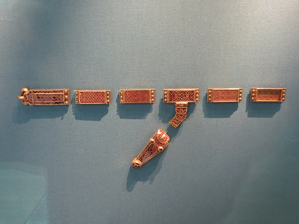 File:Sutton Hoo (4).JPG