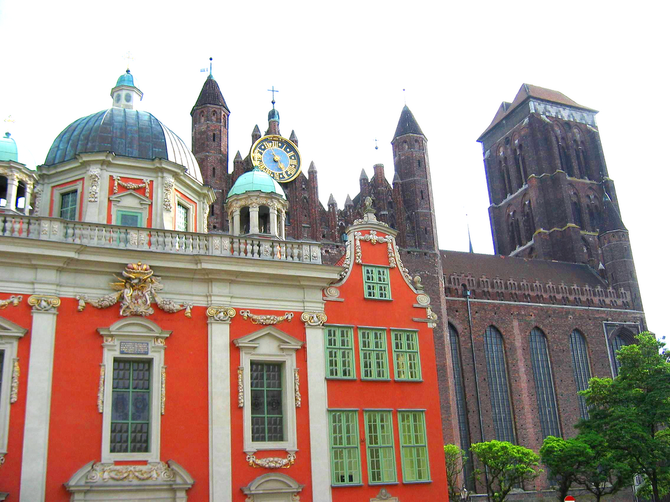 File:Bazylika Mariacka in Gdansk.PNG