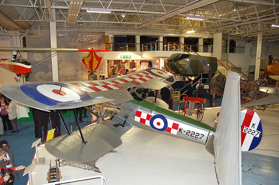 File:Bristol Bulldog REJS.jpg
