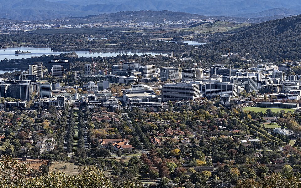 File:Canberra Civic Centre-1.jpg