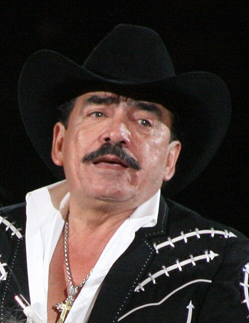 File:Joan Sebastian Pepsi Center (cropped).jpg