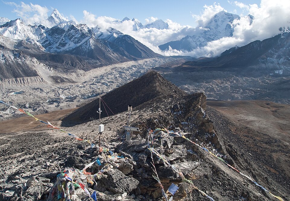 File:Kala Patthar Mountain, Nepal, Asia.jpg