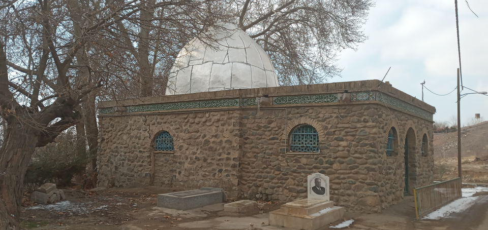 File:KhorvinImamzadeh.png