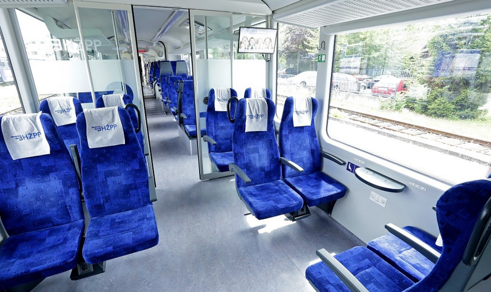 File:6112interior.png