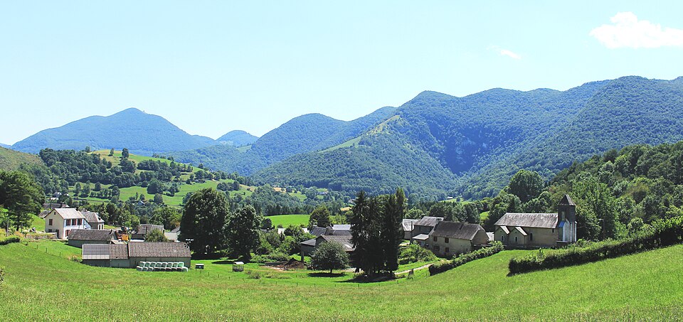 File:Bulan (Hautes-Pyrénées) 2.jpg