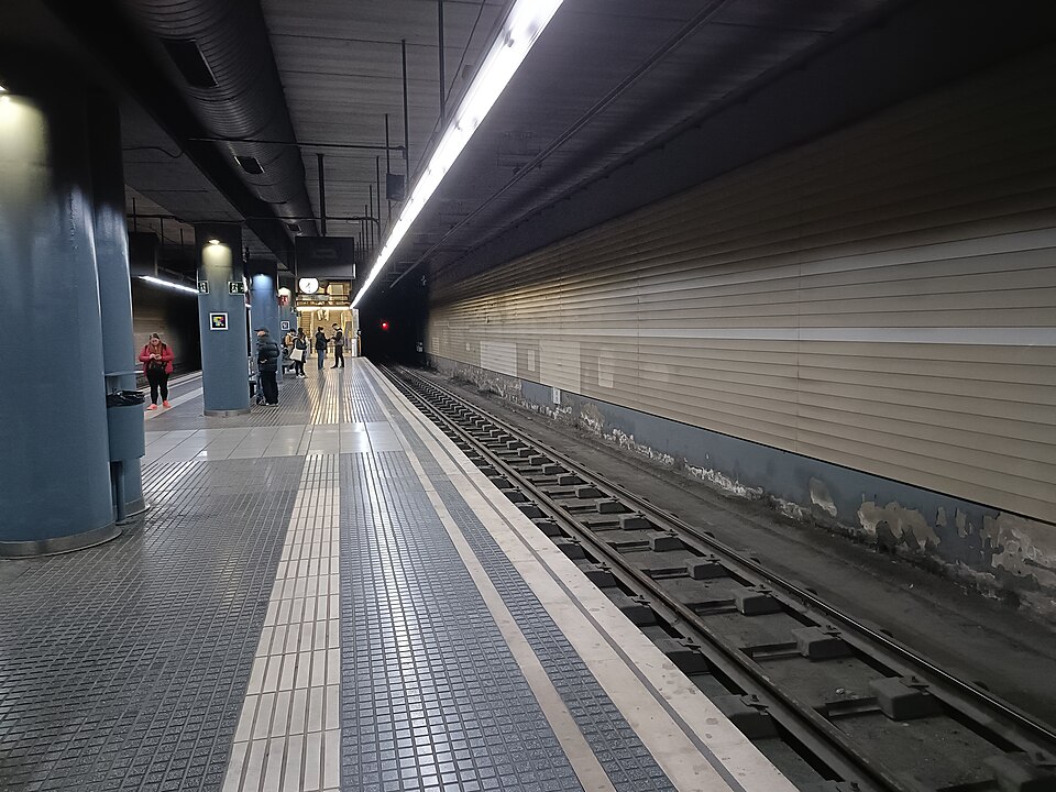File:Magòria La Campana L8 2025 (2).jpg