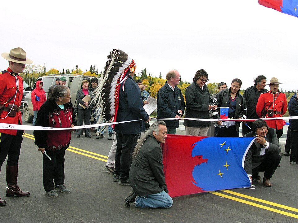 File:Opening the Kichi Sipi Bridge.JPG