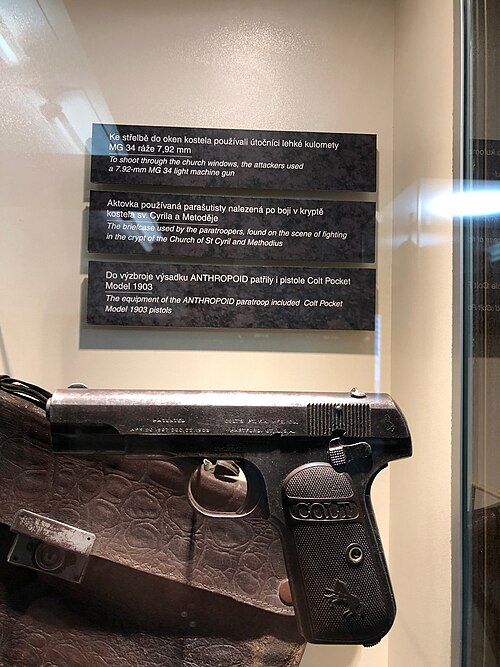 File:Colt Model 1903 Pocket Hammerless pistol.jpg