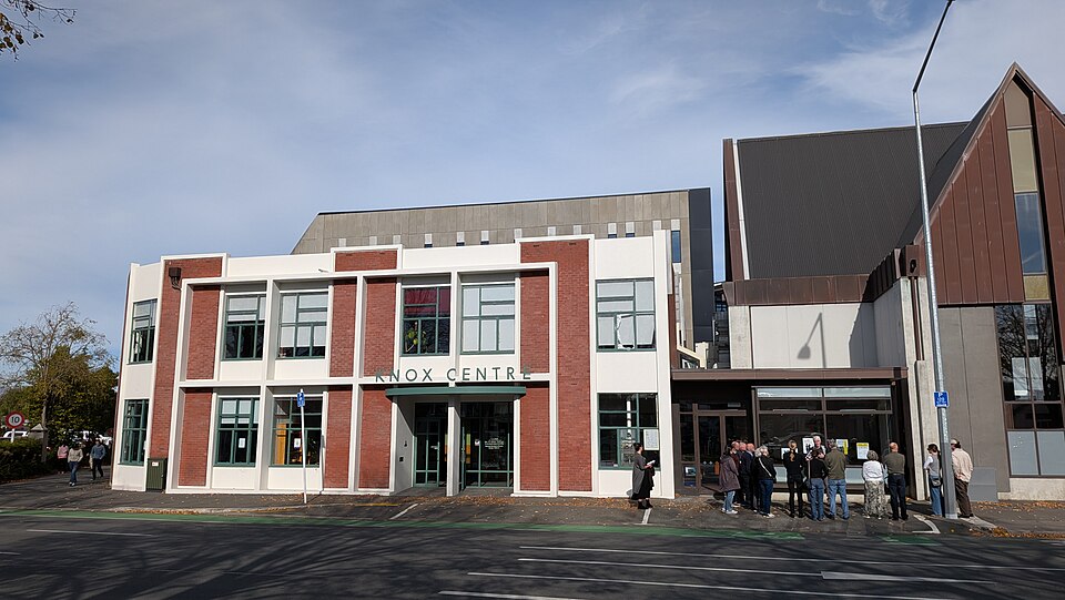 File:Knox Parish Hall.jpg