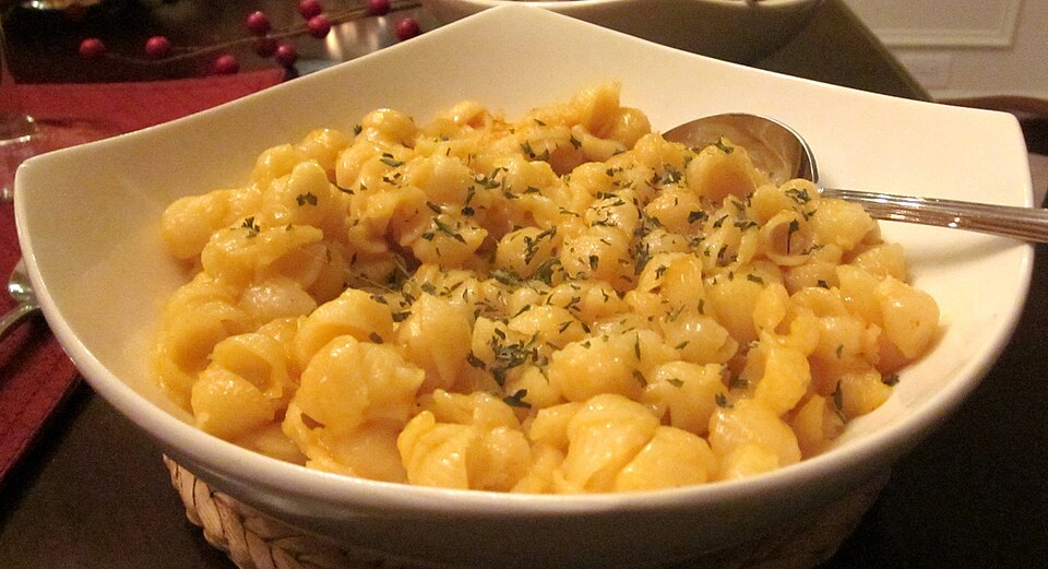 File:Macaroni and cheese (2) (cropped).jpg
