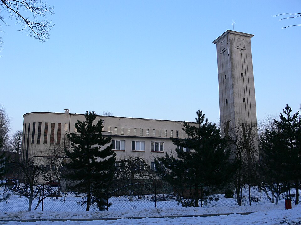 File:PL Ino Kosciol.JPG