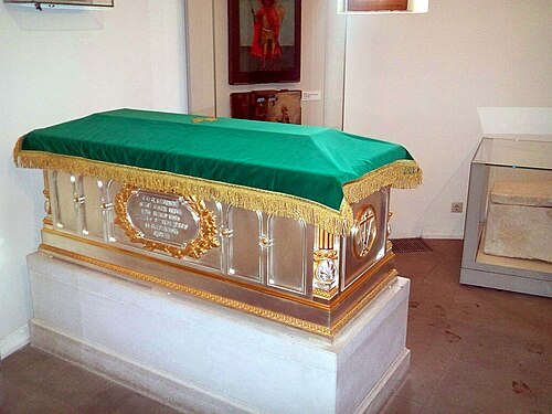 Shrine of St. Eudoxia (Euphrosyne) of Moscow.