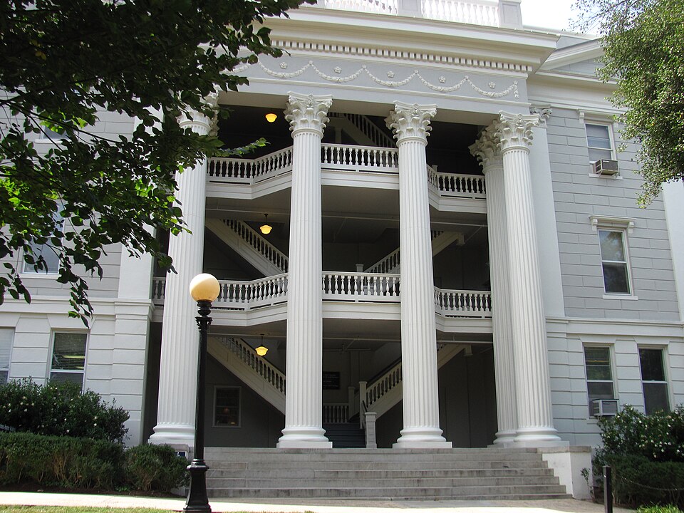 File:Hunter-Holmes Bldg.jpg