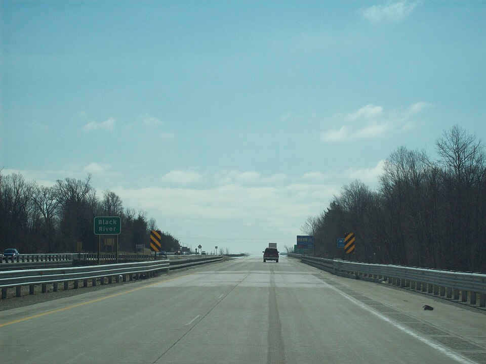 File:I-196 Black River Bridge South Haven.jpg