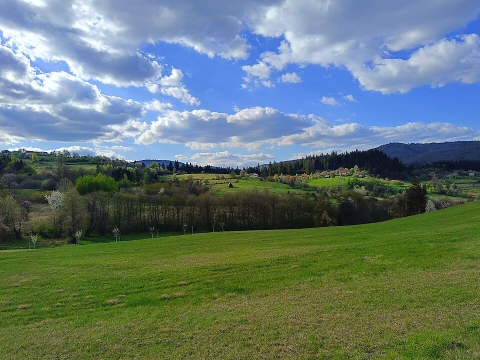 File:Pogled na Fališe.jpg