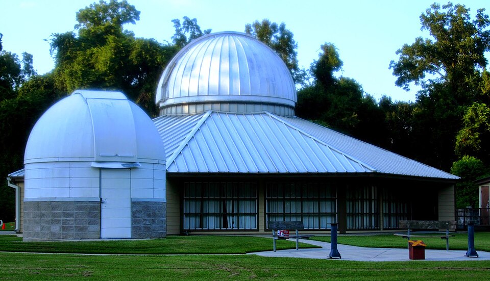 File:Highland Road Park Observatory.jpg