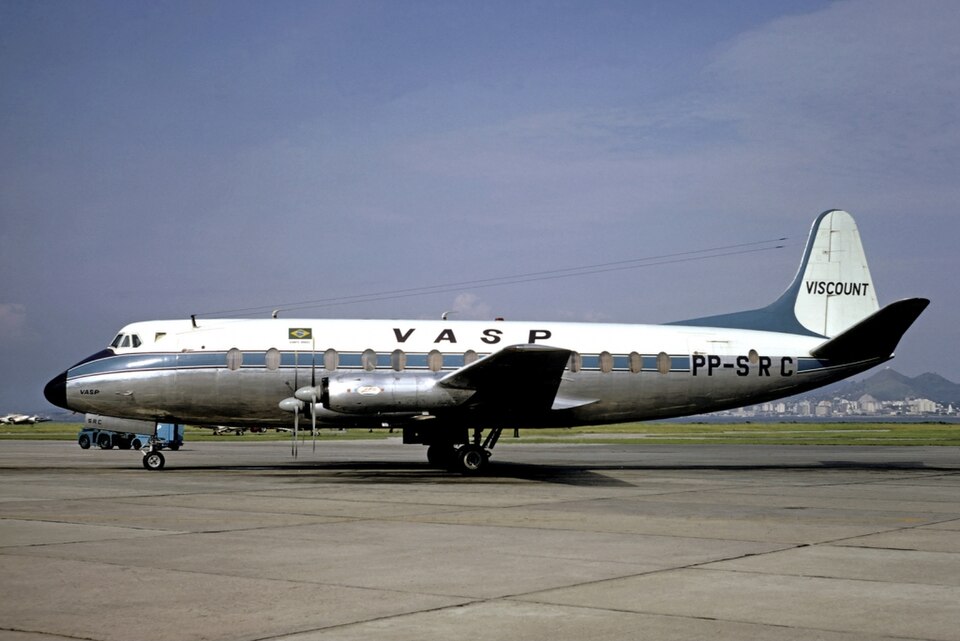 File:VASP Vickers Viscount 827 Volpati-1.jpg