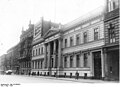British Embassy, 1928, with the 70a Wilhelmstrasse wing of the Adlon on the left