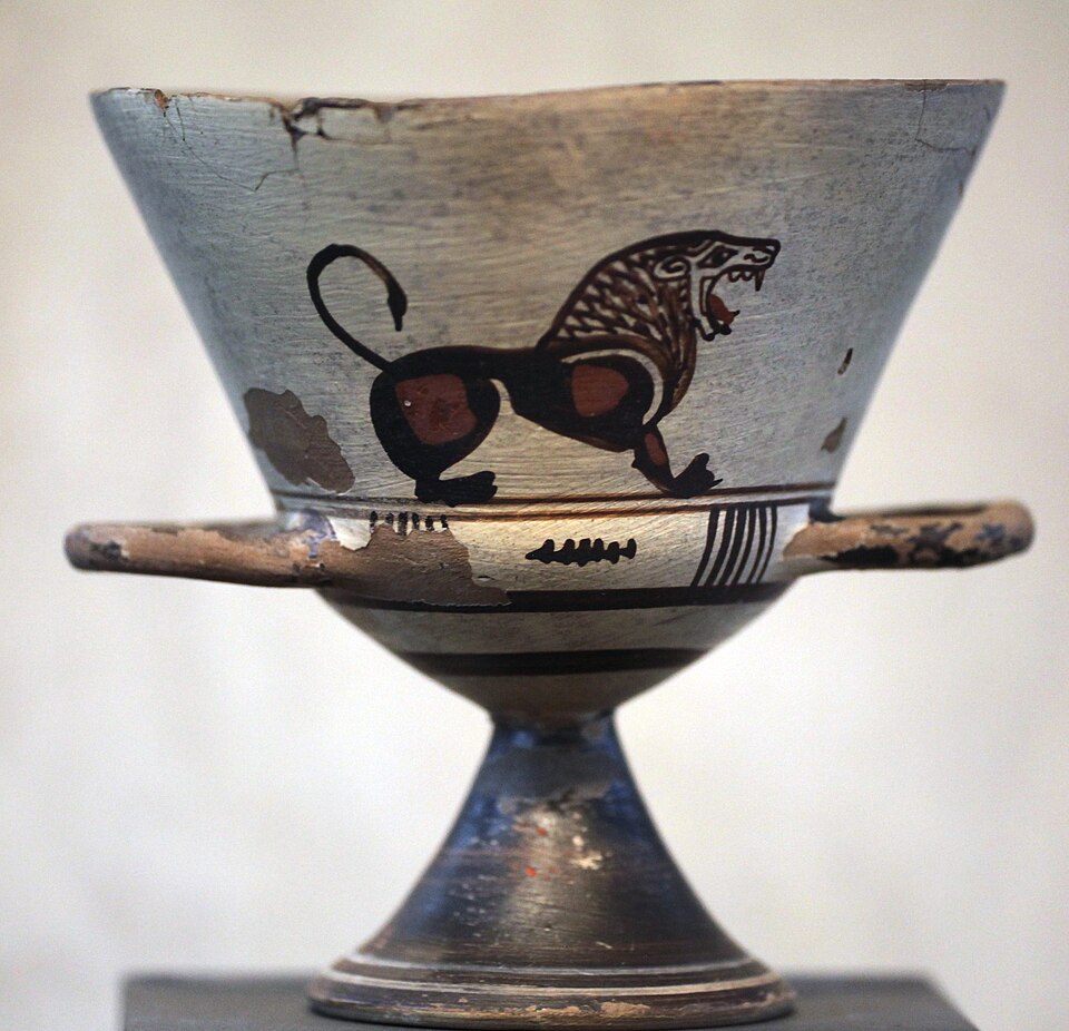 File:Chalice with lion-A 330 bis-IMG 3154.JPG