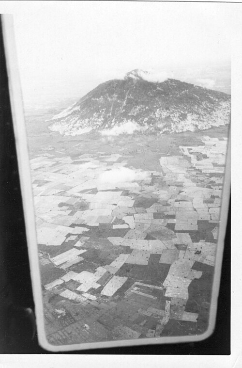 File:Nui Ba Den Aerial View 1971.jpg
