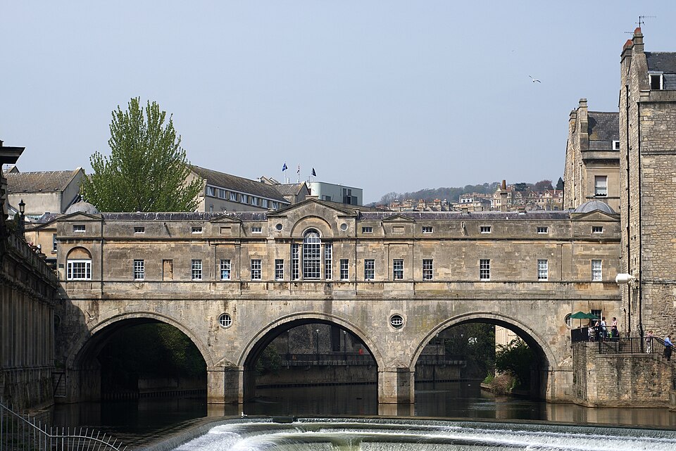 File:Pulteney Bridge Bath.jpg