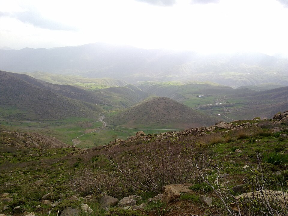 File:Garor1.jpg