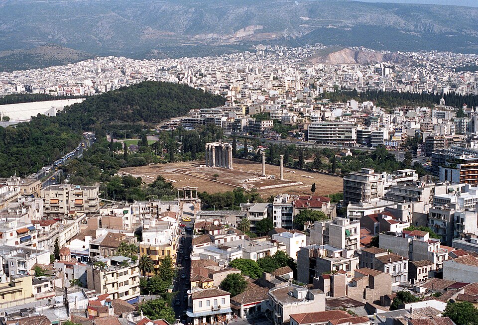 File:Temple-of-Olympian-Zeus-Athens-198X.jpg