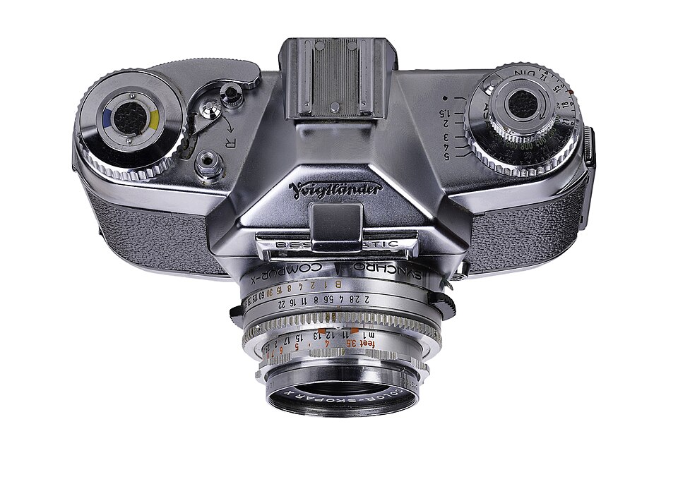 File:Voigtländer-Bessamatic-02.jpg