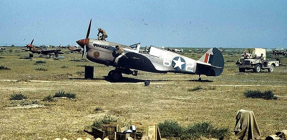 File:65th Fighter Squadron P-40s.jpg