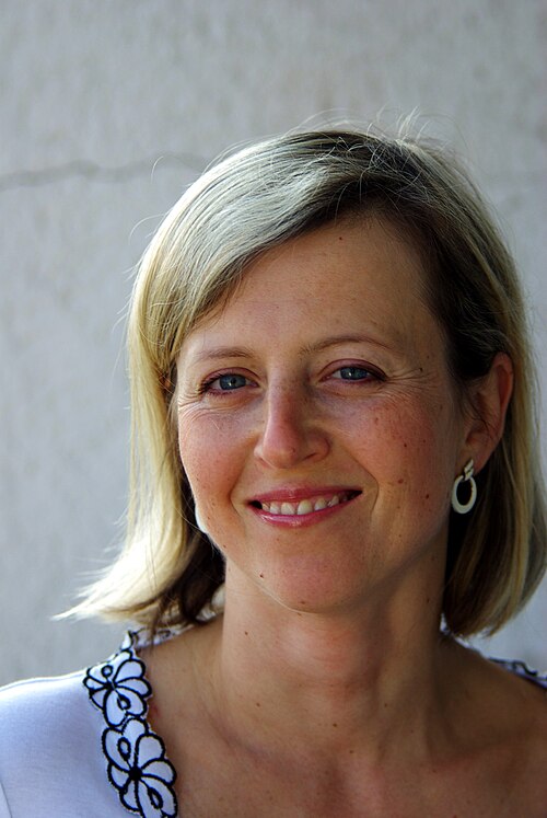 File:Daniela Krolupperová.jpg