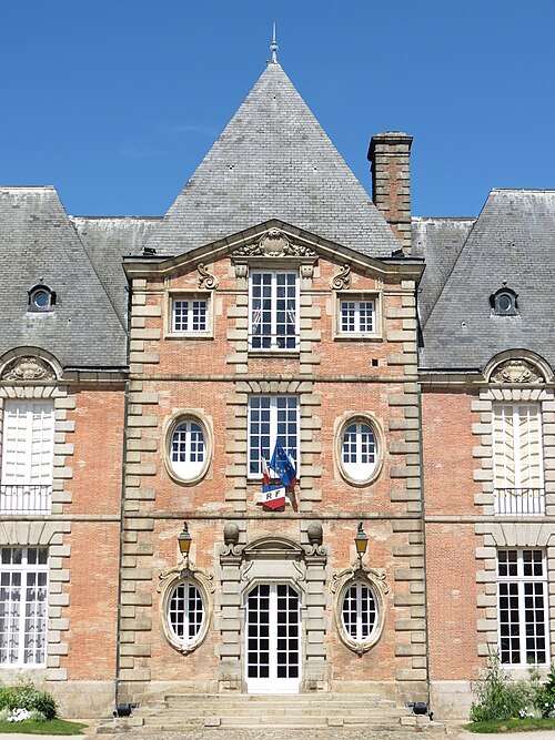 File:Hôtel de Guise - Alençon 7.JPG
