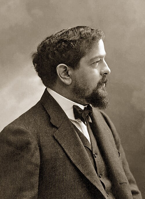 File:Debussy-Nadar-1905.jpg