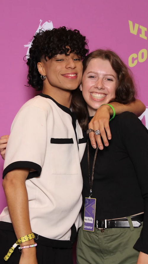 File:Larray with fan 3.png