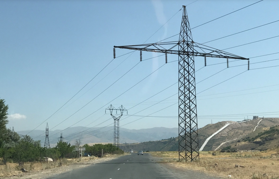 File:Power line Yerevan-Sevan.png
